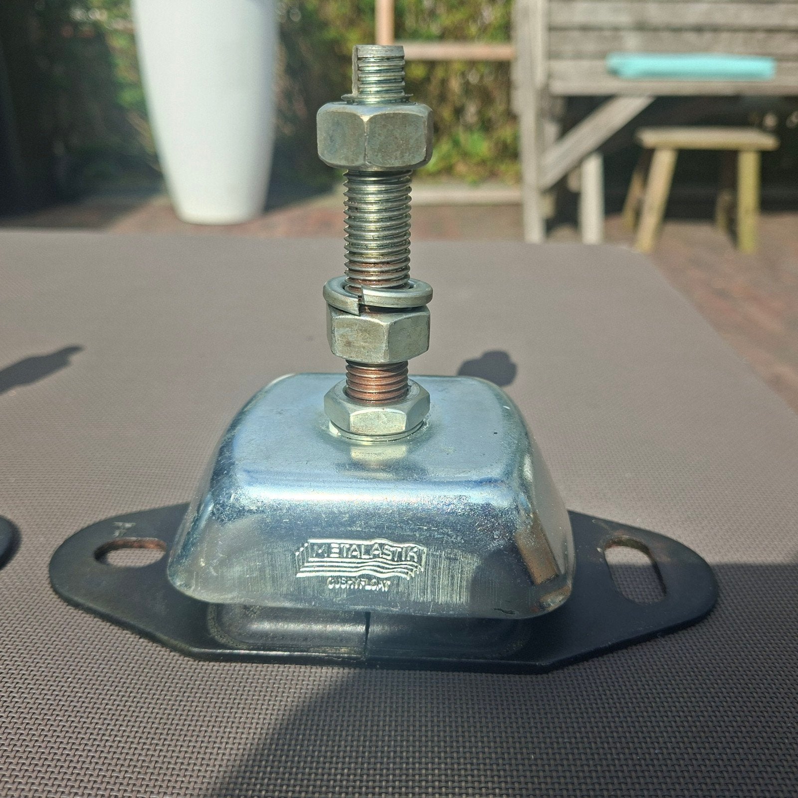 Motorsteunen 2 stuks - Shore 55, steek 140, M16, Watersport en Boten, Ophalen, Gebruikt, Motor en Techniek