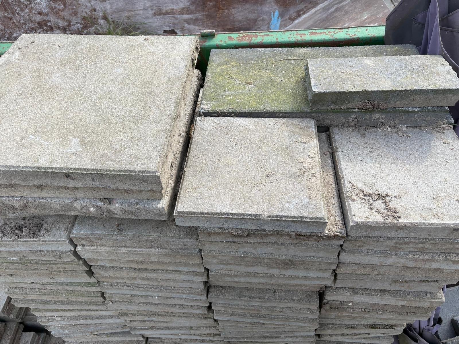Gebruikte tuintegels en opsluitbanden, Tuin en Terras, Tegels en Klinkers, Gebruikt, Terrastegels, Beton, 10 m² of meer, Ophalen