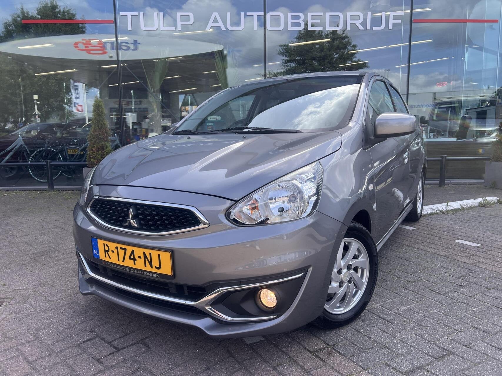 Mitsubishi Space Star 1.2 Life Automaat Airco DAB Nette staa, Auto's, Stof, Gebruikt, 840 kg, 23 km/l