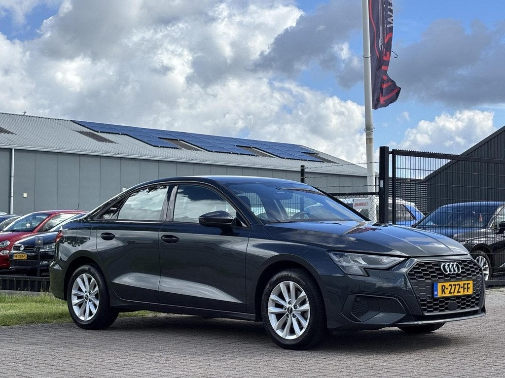 Audi A3 Limousine 30 TFSI Pro Line cruise trekhaak apple car, Auto's, Audi, Gebruikt, Origineel Nederlands, Bedrijf, 3 cilinders