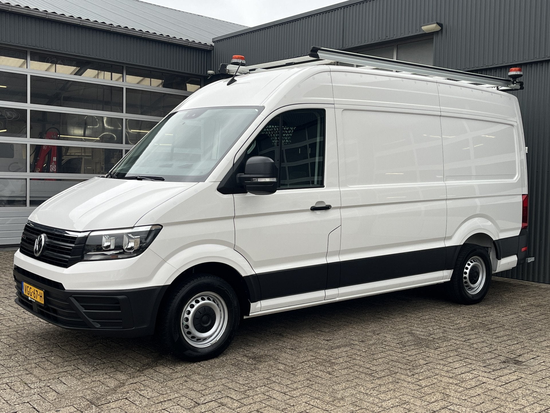 Volkswagen Crafter 2.0 TDI L3H3 4Motion 140pk Bpm vrij Werkp, Stof, Gebruikt, 4 cilinders, Volkswagen