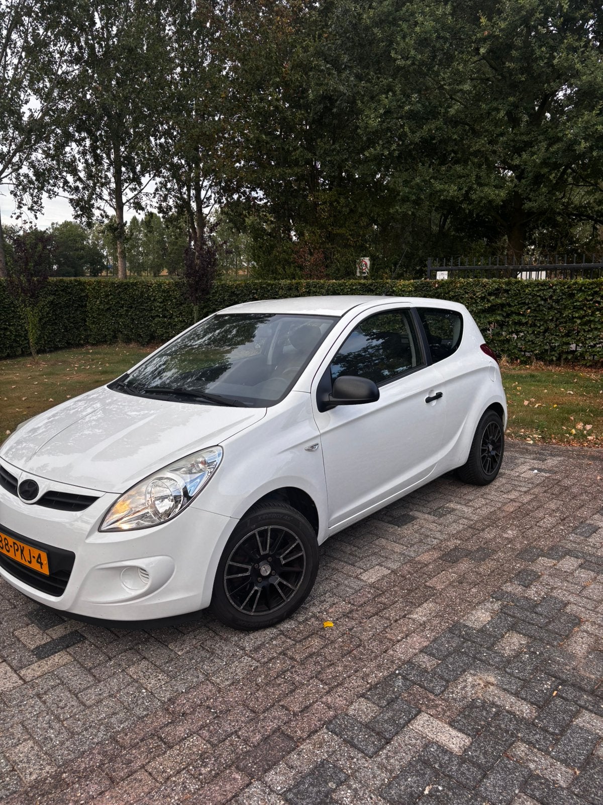 Hyundai i20 1.2 3-DRS 2011 Wit, Voorwielaandrijving, 4 cilinders, Wit, Origineel Nederlands