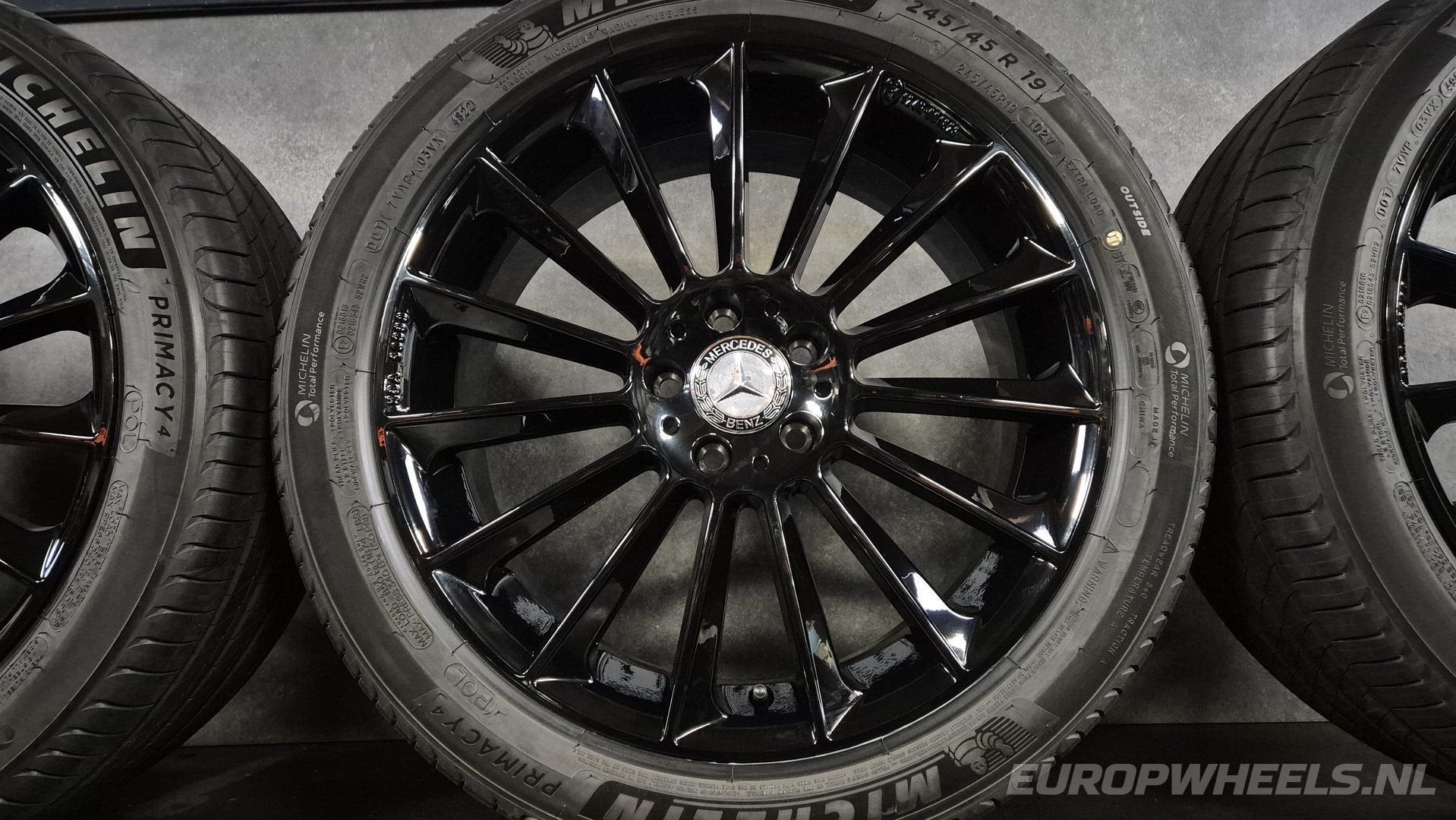19 inch Mercedes velgen Vito Viano W639 W447 zomerbanden, Auto-onderdelen, Banden en Velgen, 19 inch, 245 mm, -, -