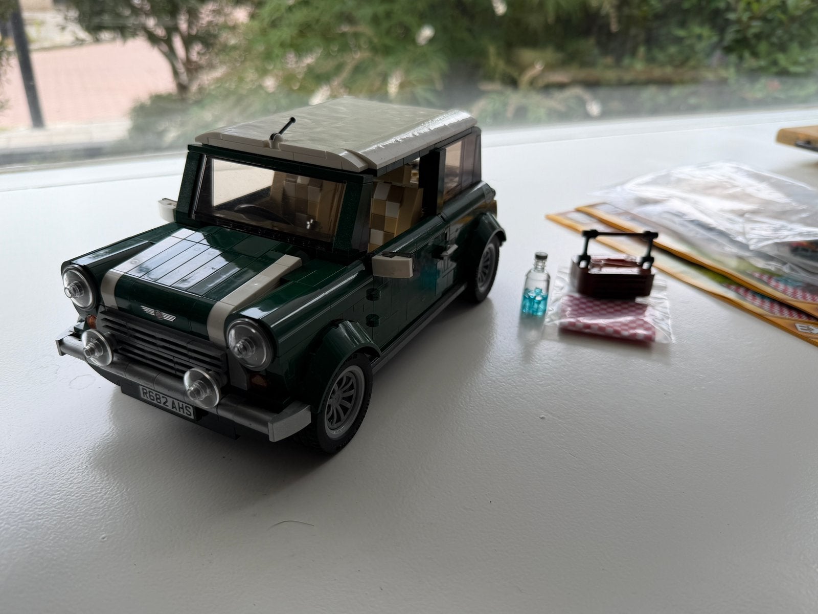 Lego 10242 - mini cooper - creator expert, Kinderen en Baby's, Speelgoed | Duplo en Lego, Ophalen of Verzenden, Zo goed als nieuw