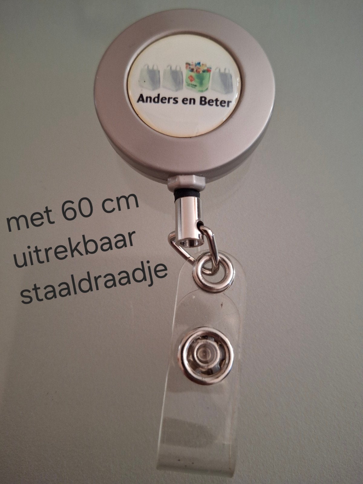 C1000 clip/badgehouder, Ophalen of Verzenden, Zo goed als nieuw, Gebruiksvoorwerp
