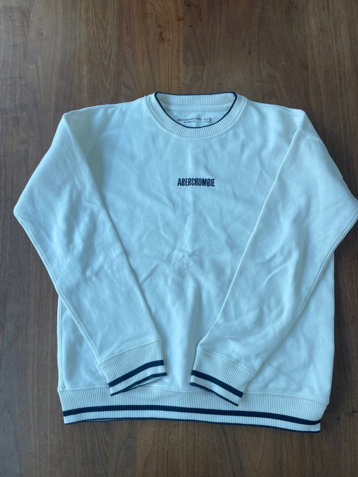 Abercrombie Kids Crèmekleurige Sweater Maat 11/12, Ophalen of Verzenden, Gebruikt, Jongen of Meisje