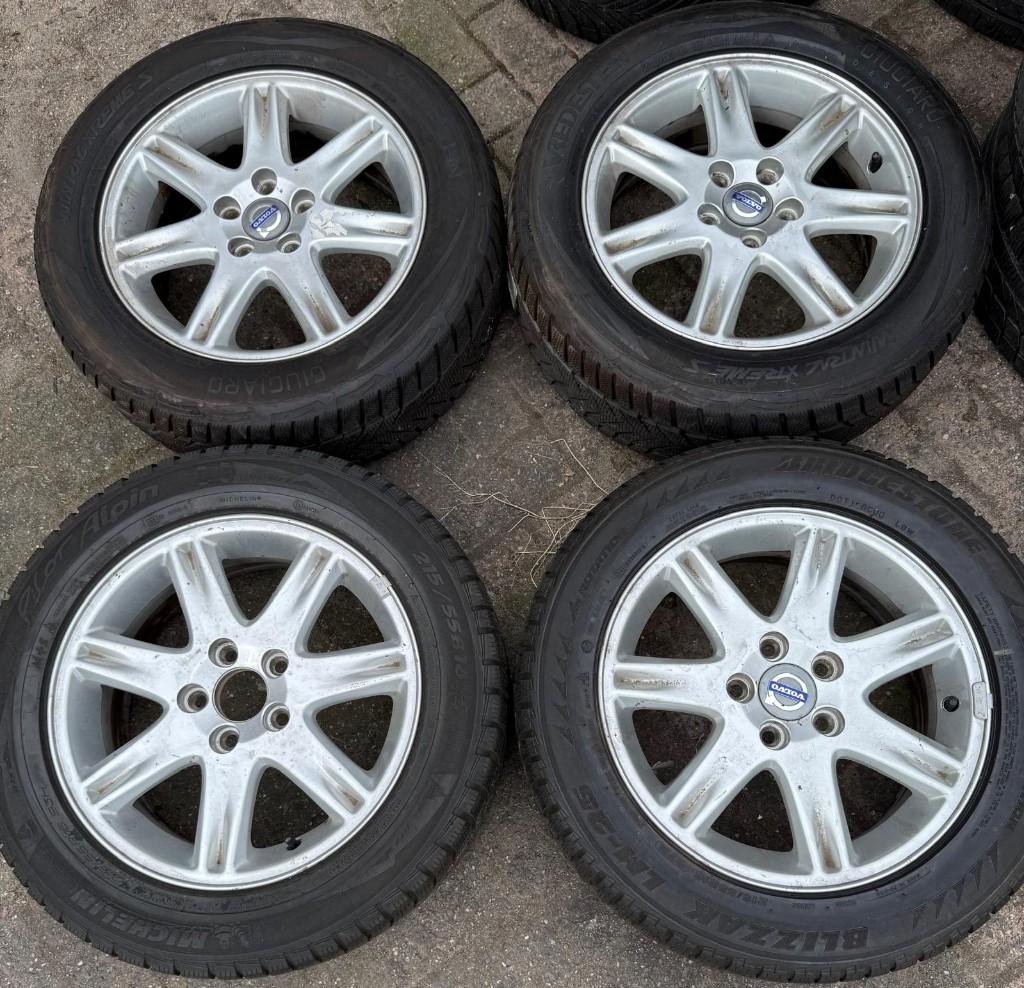 17 inch Volvo "Zaurak" Velgen+Bridgestone winterbanden 5x108, Ophalen, 16 inch, Banden en Velgen, Personenwagen