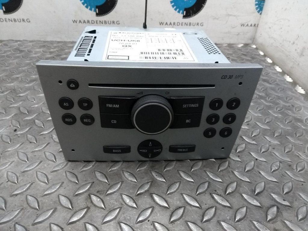 OPEL CORSA RADIO 2006, Ophalen of Verzenden, Gebruikt, Stiba lid