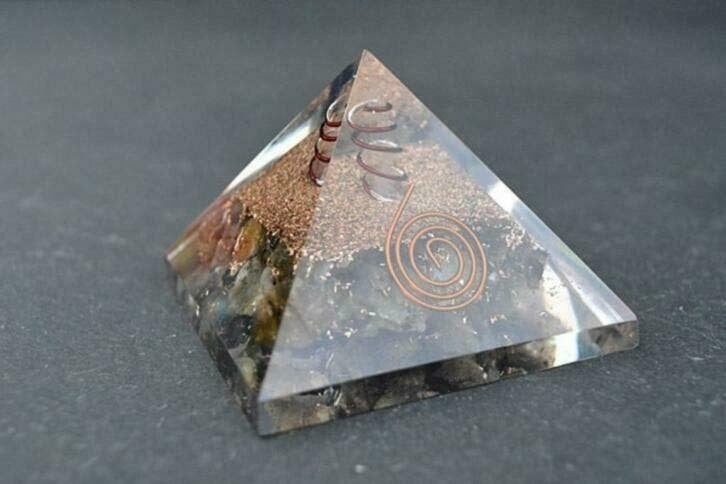 Orgoniet pyramide - Labradoriet, Ophalen of Verzenden, Mineraal