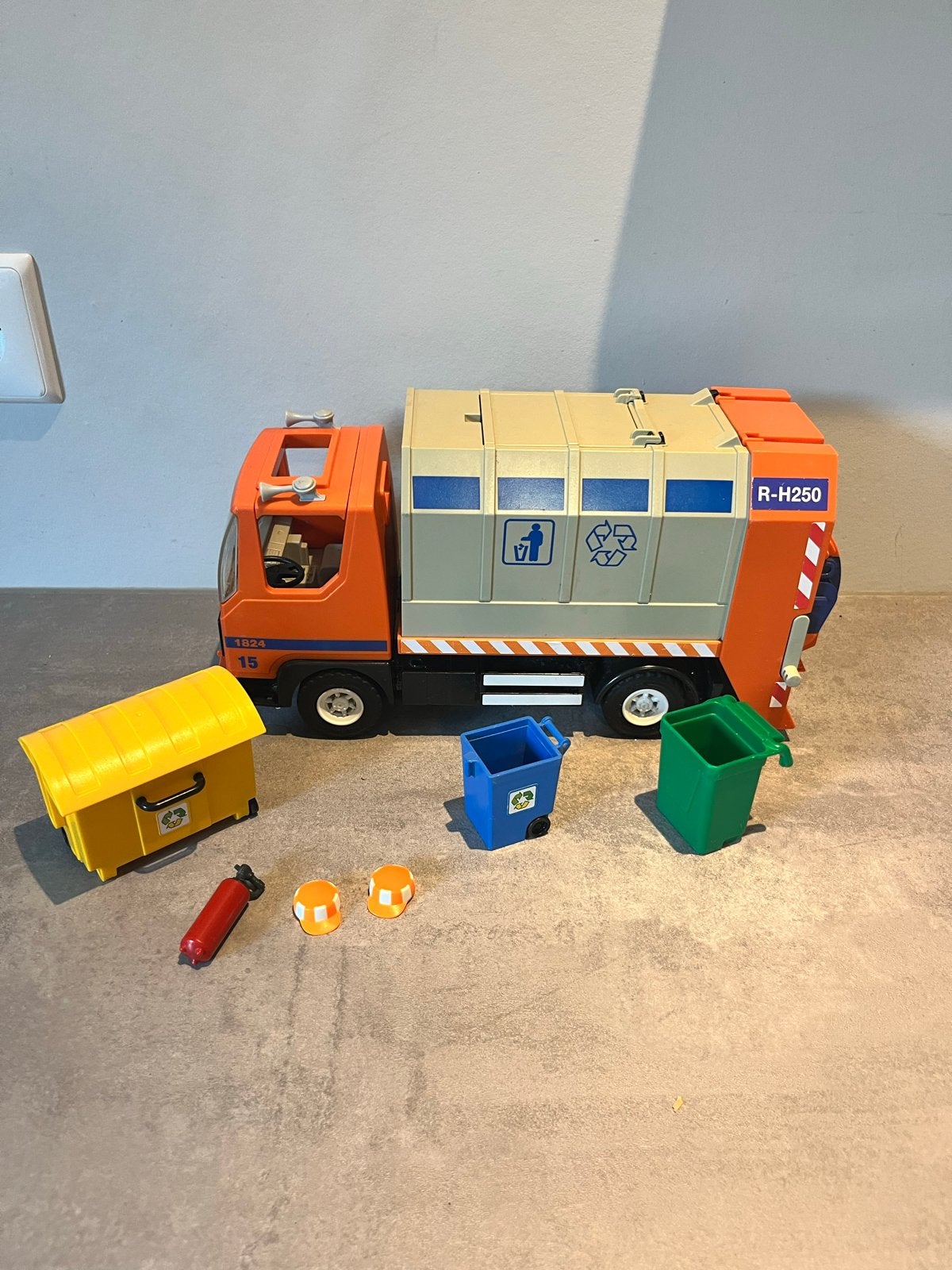 Playmobil vuilniswagen, Ophalen, Gebruikt