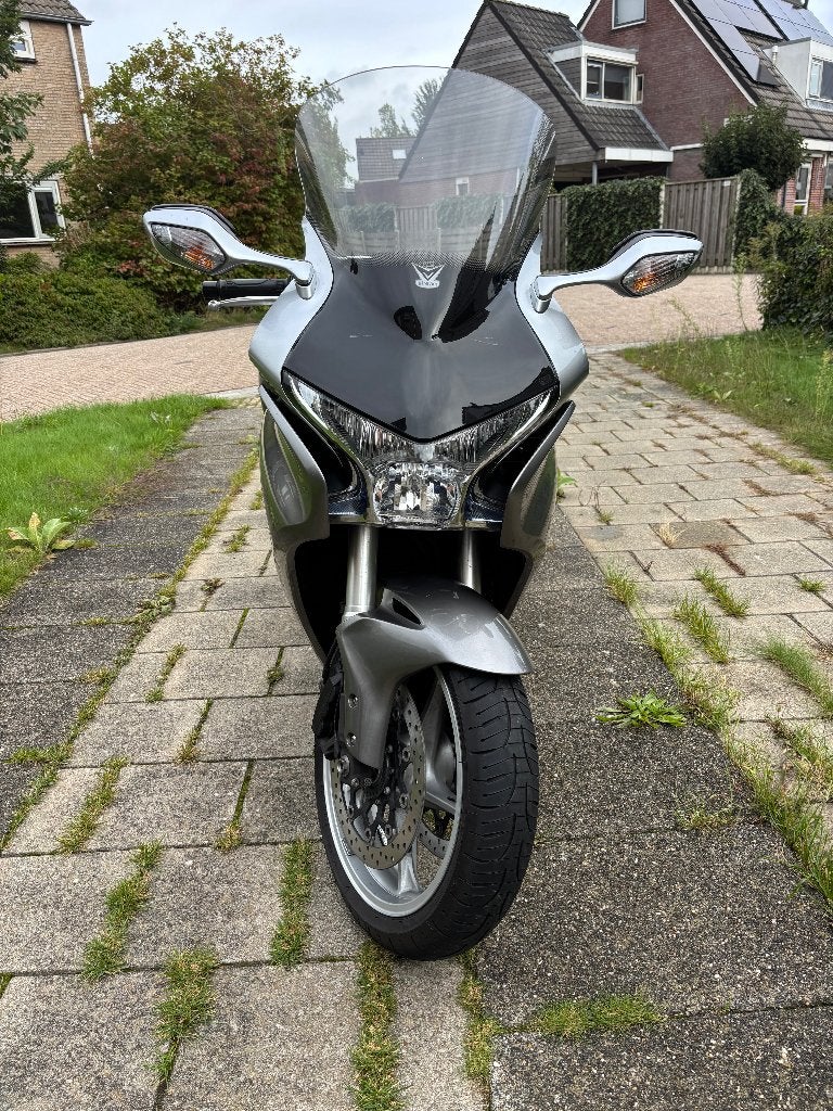 Honda VFR1200F – 2010 – 58.254 km – zeer compleet, Occasion, 4 cilinders, Motorrijbewijs A, Particulier