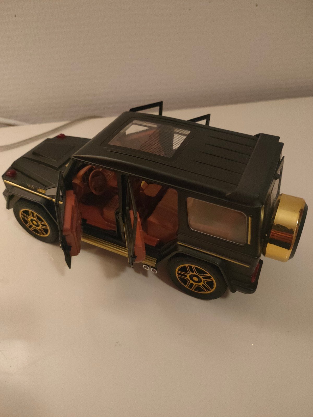 Mercedes Brabus G wagon Schaal model auto, Ophalen, Zo goed als nieuw, Auto, Overige merken