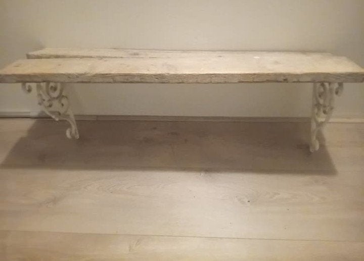 Wandplank met brocante dragers, Ophalen