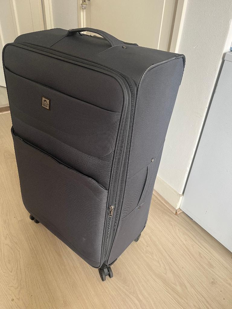 XL Koffer 88 x 55 x 32 cm, Sieraden, Tassen en Uiterlijk, Koffers, Ophalen, Wieltjes, 45 tot 55 cm, Zo goed als nieuw