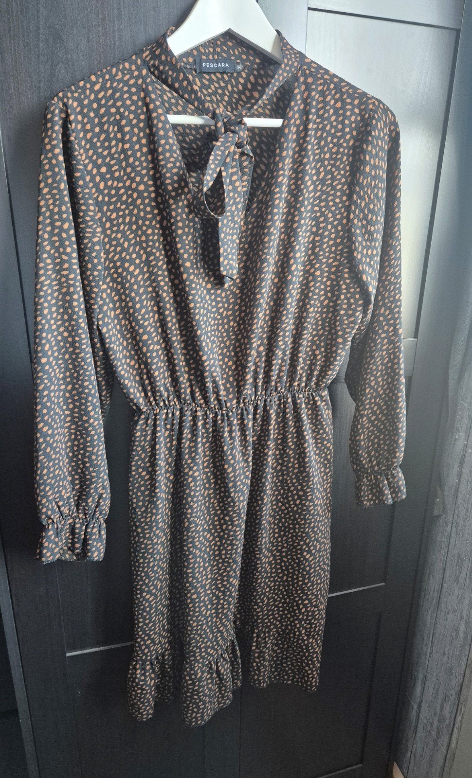 Pescara jurk met stippenprint en strikdetail, Kleding | Dames, Zwart, Maat 42/44 (L), Pescara, Ophalen of Verzenden