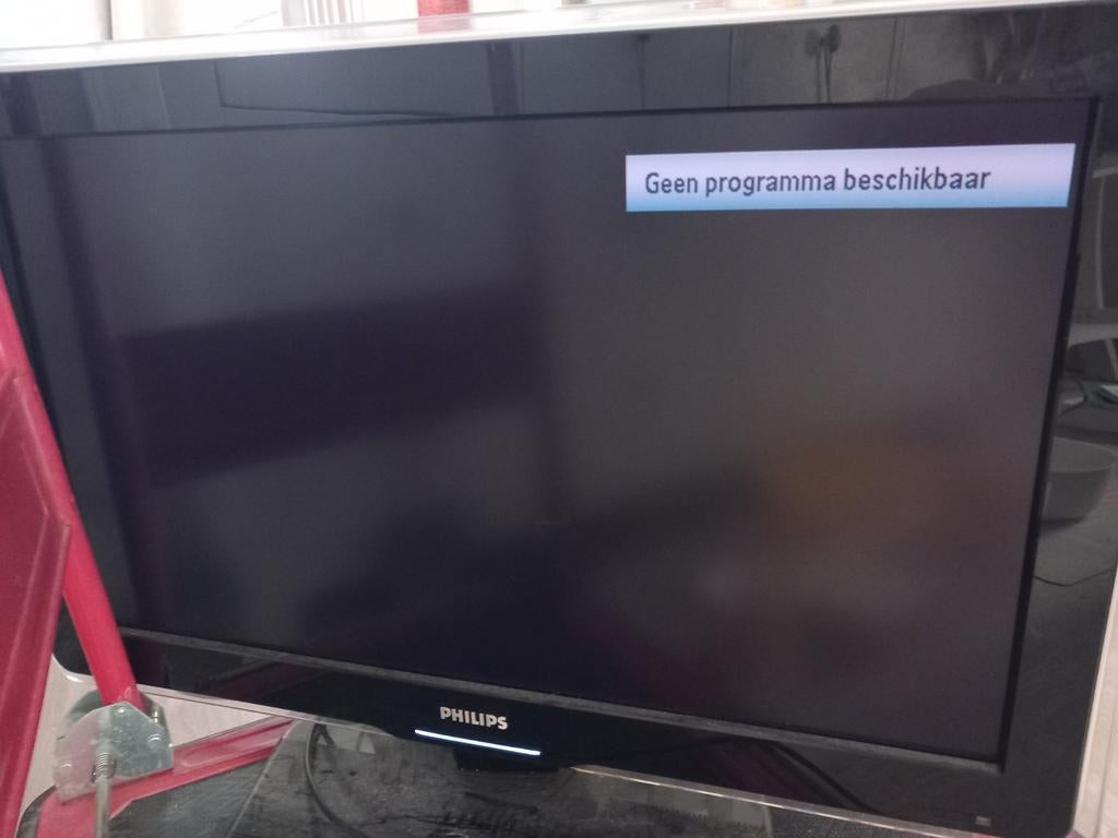 Philips 32 inch ambi light LED TV, Ophalen, 80 tot 100 cm, 50 Hz, Philips