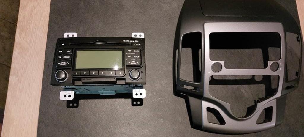 Originele Hyundai i30 Radio-CD-speler (2008-2012), Ophalen of Verzenden