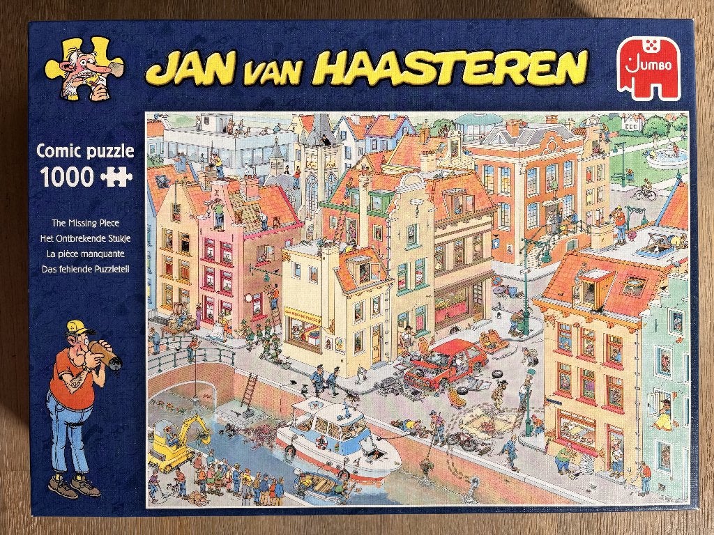 Jan van Haasteren: Het ontbrekende stukje (1000 stukjes), Ophalen of Verzenden, 500 t/m 1500 stukjes, Zo goed als nieuw, Legpuzzel