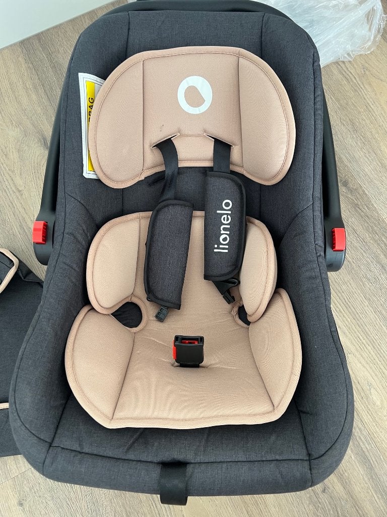 Lionelo Neo Plus car seat in like New, Overige merken, Autogordel of Isofix, Ophalen of Verzenden, Zo goed als nieuw