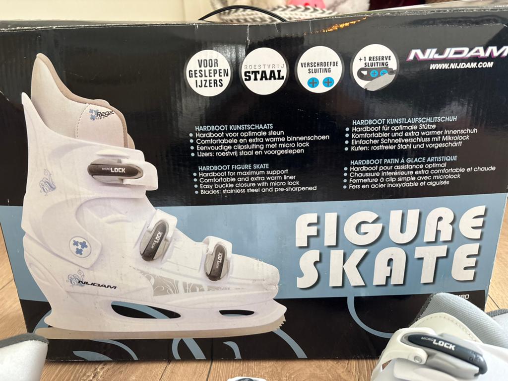 Ijshockey & kunstschaatsen maat 39!, Ophalen of Verzenden, Kunstschaatsen, Overige merken