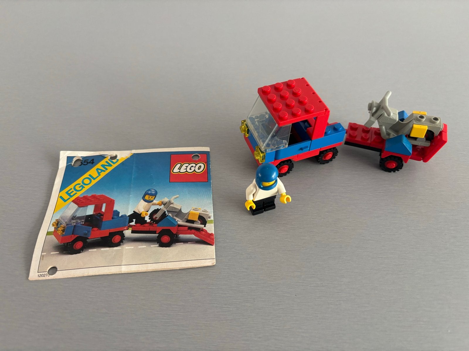 Lego Legoland 654 Vrachtwagen met aanhanger en minifiguur, Gebruikt, Lego, Ophalen of Verzenden, Compleet