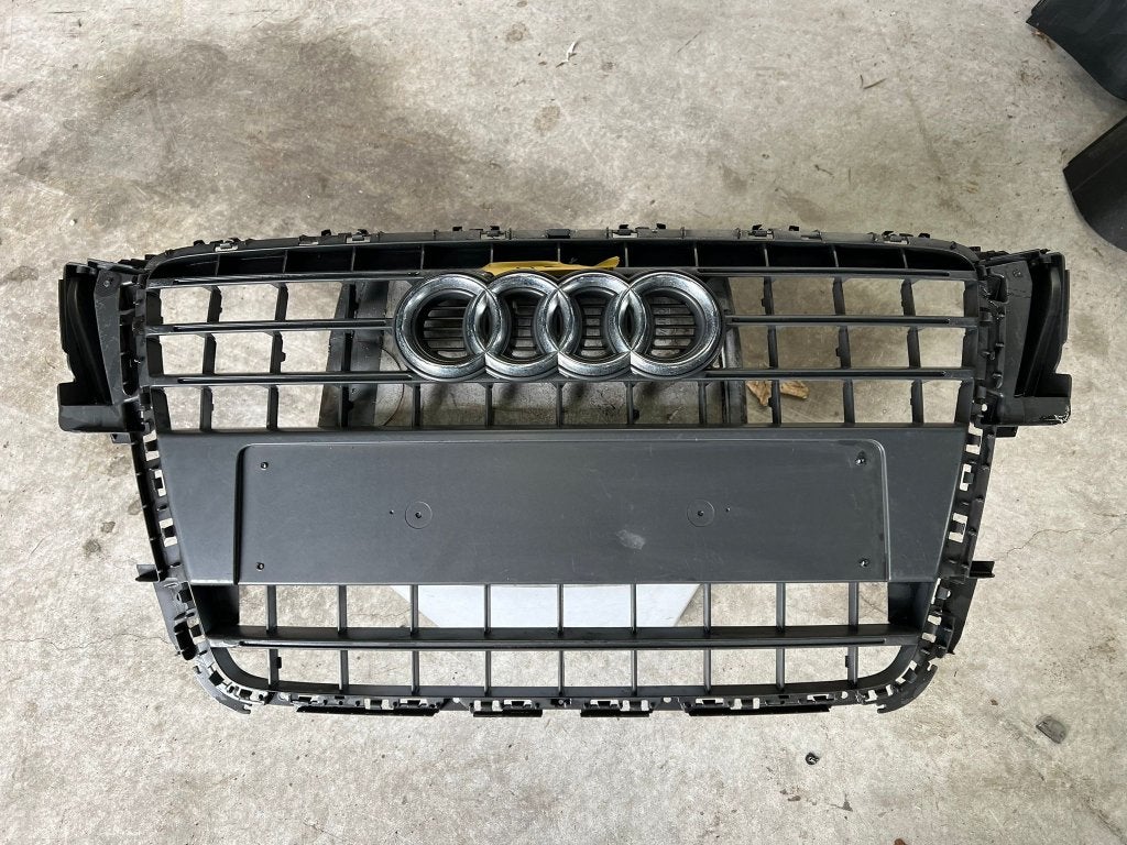 gril a5 s5 s-line 8t0853651b mistlamp R+L, Niet ingevuld, Gebruikt, Niet ingevuld, Audi