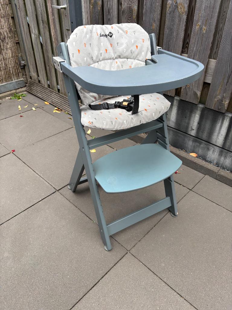 Kinderstoeltje, Huis en Inrichting, Stoelen, Ophalen, Gebruikt, Hout, Eén