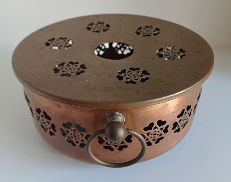 Antiek rood koperen theelicht met ringen aanweerskanten, Ophalen of Verzenden