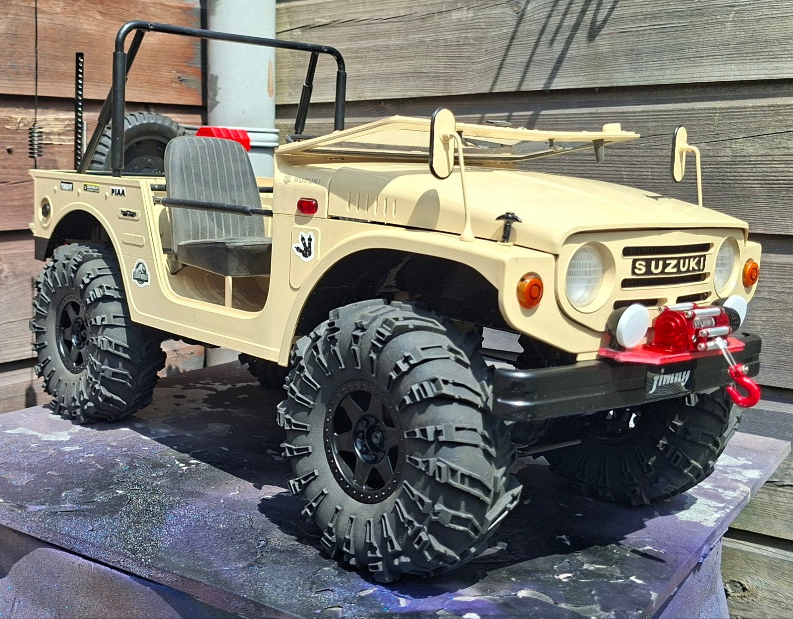 SUZUKI JIMMY 1 OP 6 VAN FMS, Elektro, Auto offroad, Ophalen of Verzenden, Zo goed als nieuw