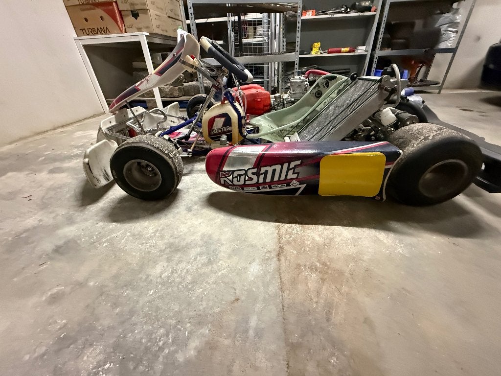 Kosmic kz 125 cc schakelkart, Sport en Fitness, Karting, Ophalen, Kart
