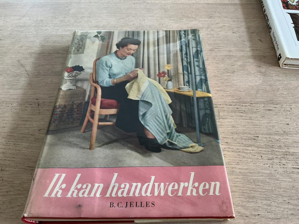 Ik kan Handwerken.Vintage handwerkboek uit 1958. Technieken, Ophalen of Verzenden, Zo goed als nieuw