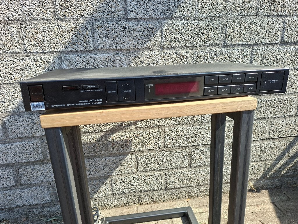 uitstekende digitale tuner akai at-a2, Audio, Tv en Foto, Ophalen of Verzenden, Zo goed als nieuw, Analoog