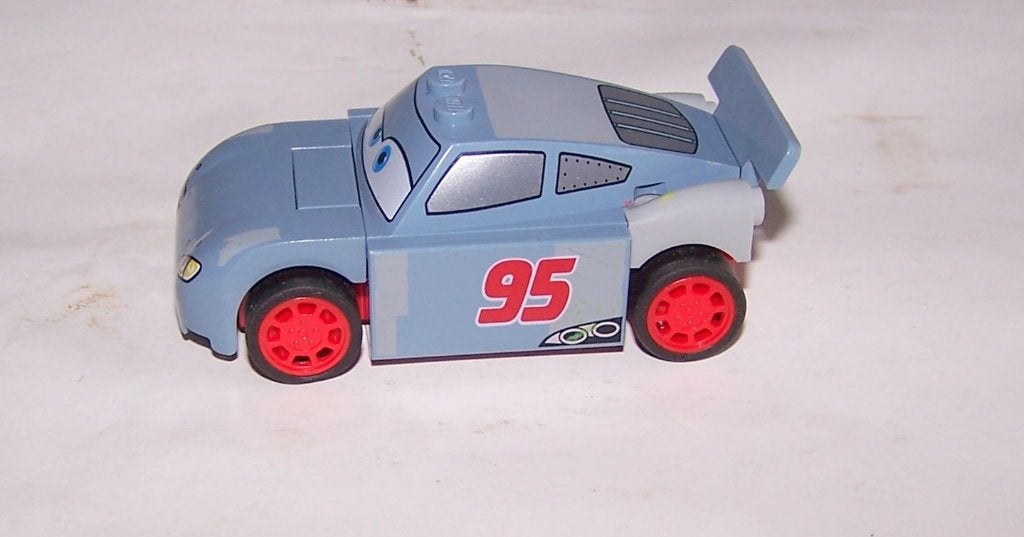 Lego Disney Cars autootje. Nwst., Kinderen en Baby's, Speelgoed | Duplo en Lego, Ophalen of Verzenden, Zo goed als nieuw, Lego