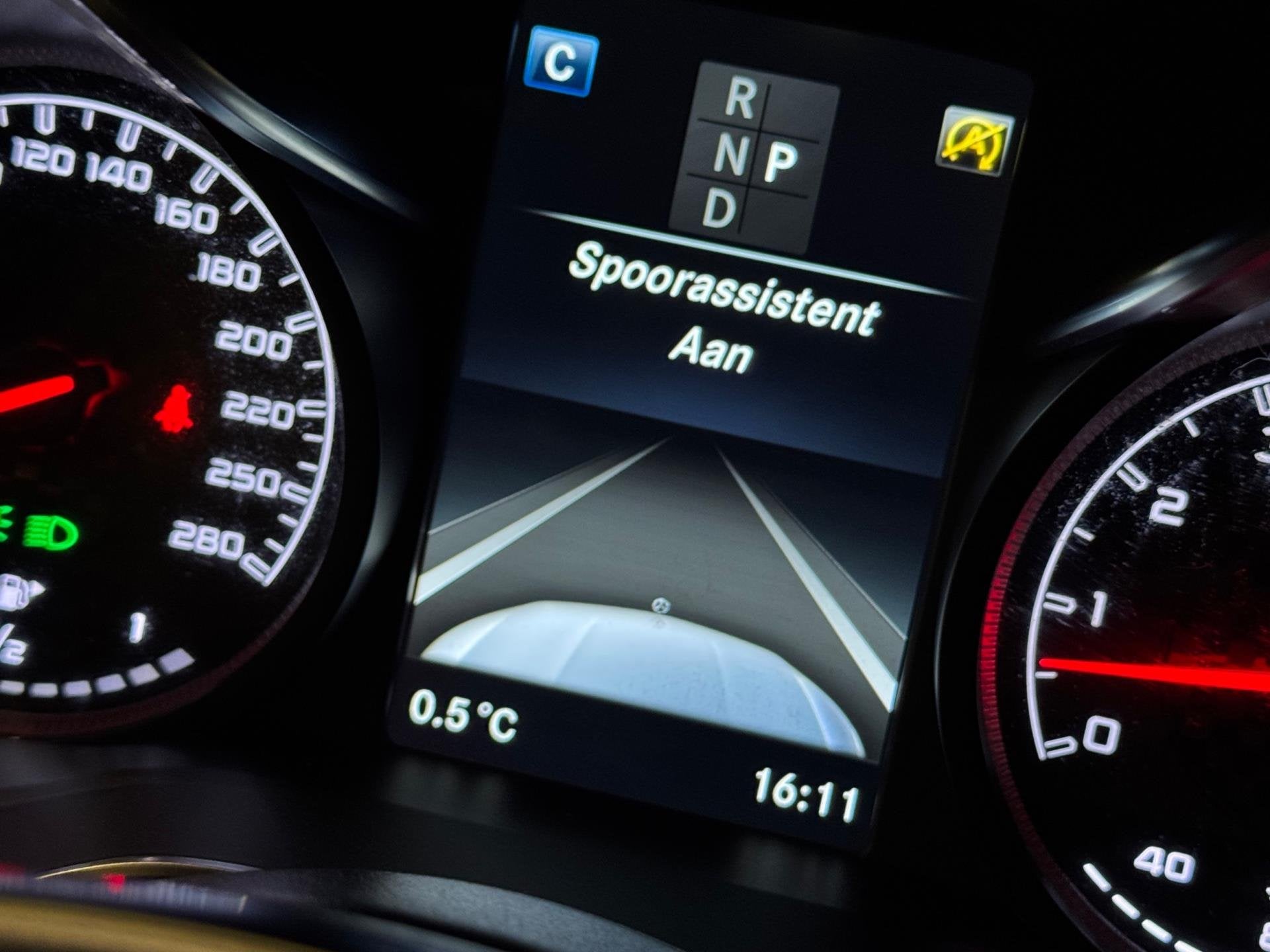 Foto 77 van Mercedes-Benz GLC-klasse AMG 43 4MATIC 367 PK |PANO|LUCHTVER