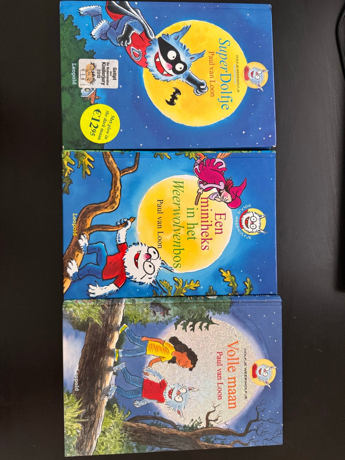 3 Dolfje Weerwolfje boeken: Een miniheks,Volle maan,SuperDol, Ophalen, Gelezen, Fictie