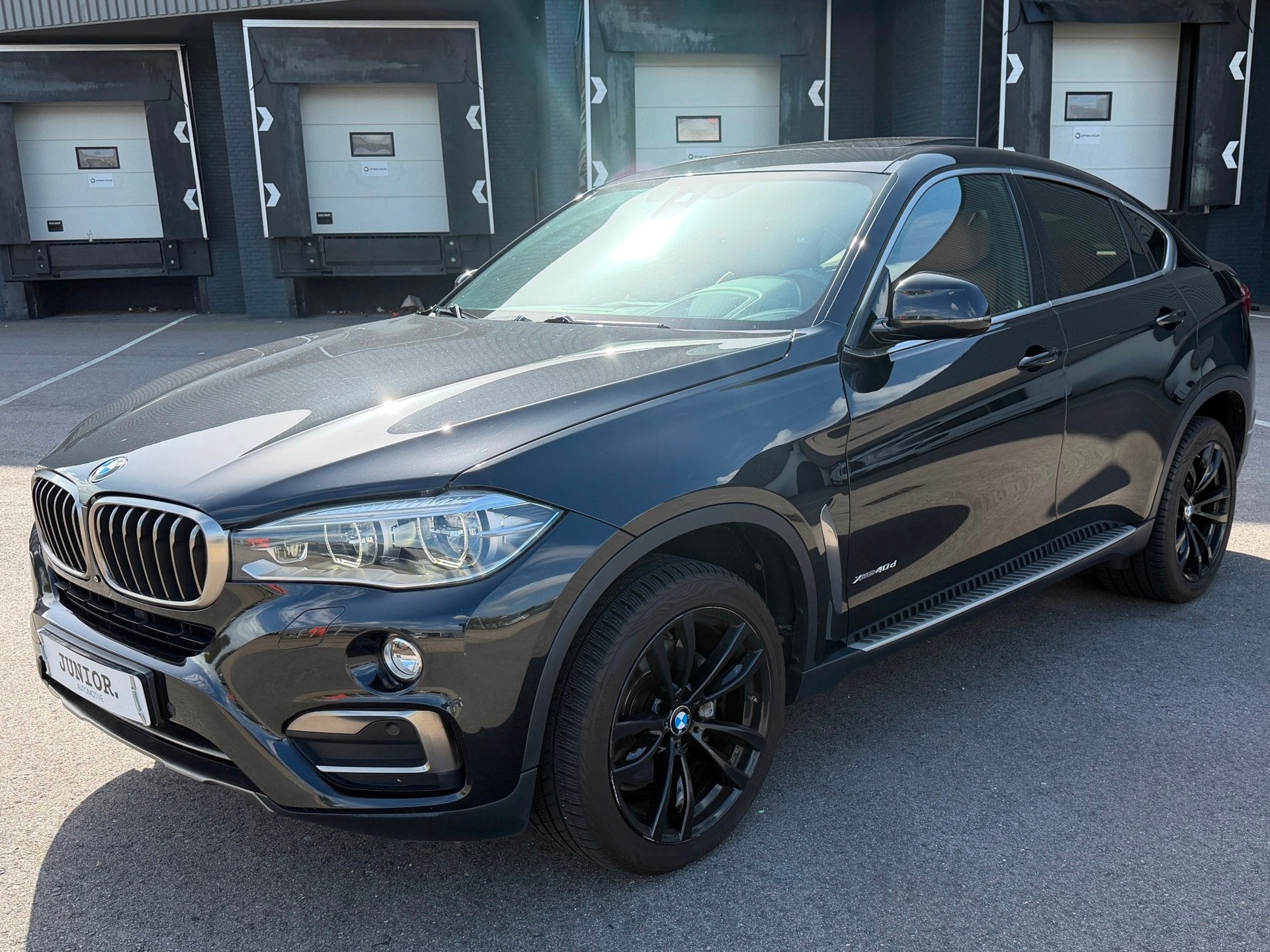 BMW X6 XDrive40d High Executive PANO/HEAD-UP/LEDER/360CAMERA, Auto's, Gebruikt, 2993 cc, 2080 kg, Zwart