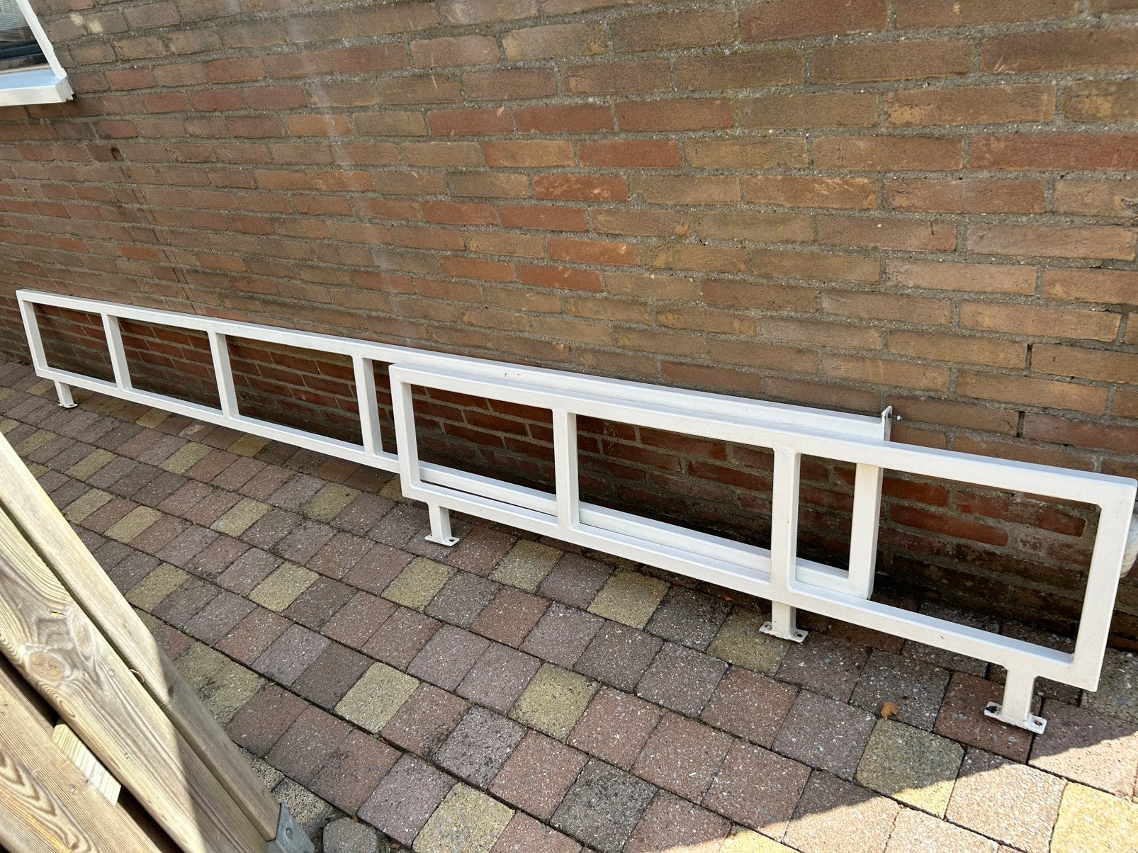 Te koop 2 ijzeren hekwerken, Tuin en Terras, Ophalen of Verzenden, Gebruikt, IJzer, Tuinhek