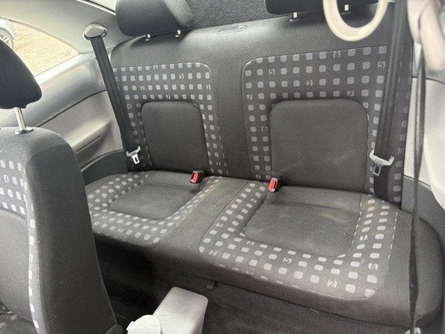Volkswagen New Beetle 1.6 NAP *NIEUWE APK * (bj 2001), foto 7