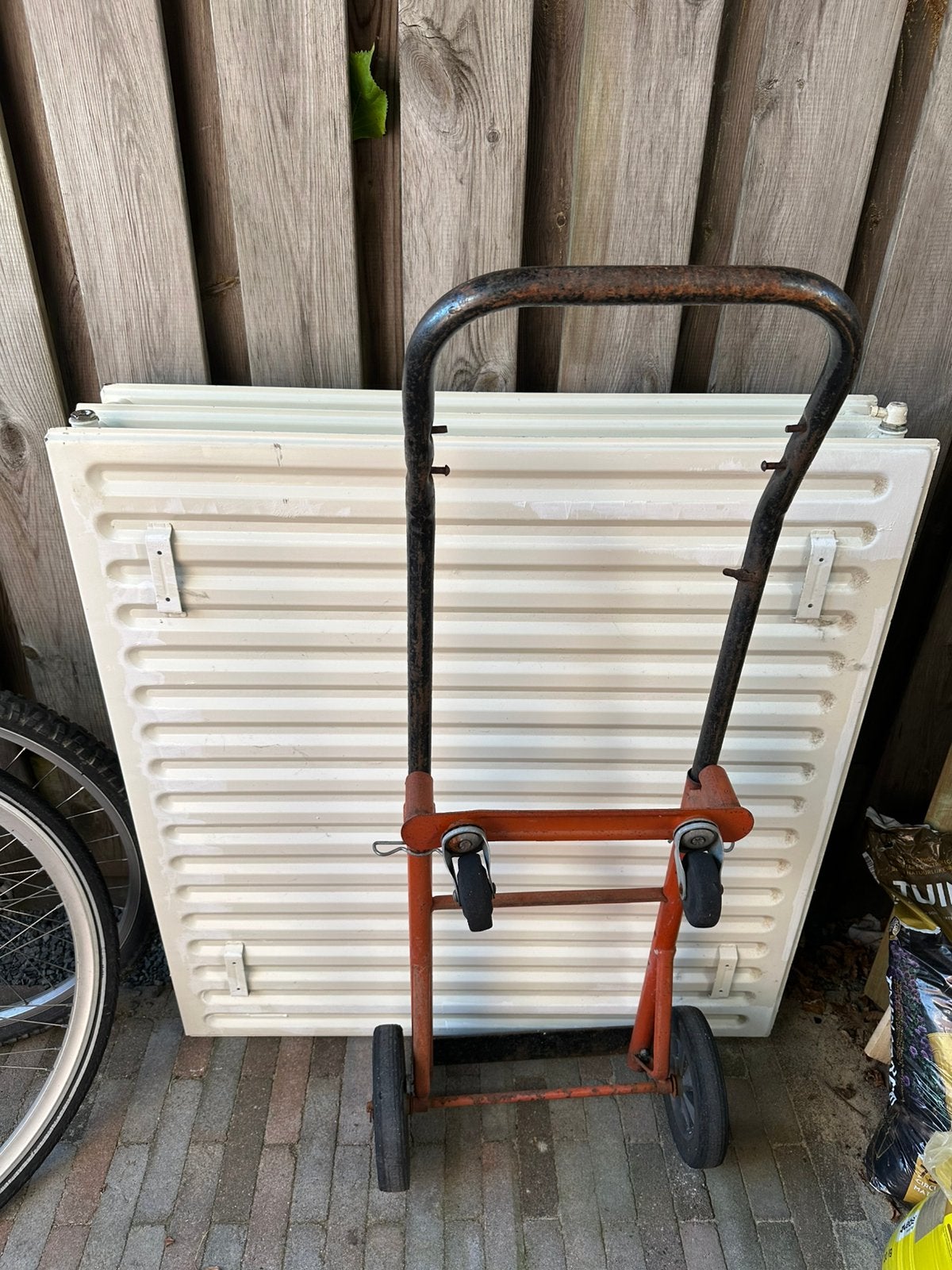 Radiator, Doe-het-zelf en Verbouw, Verwarming en Radiatoren, Ophalen, 30 tot 80 cm, Radiator, Zo goed als nieuw