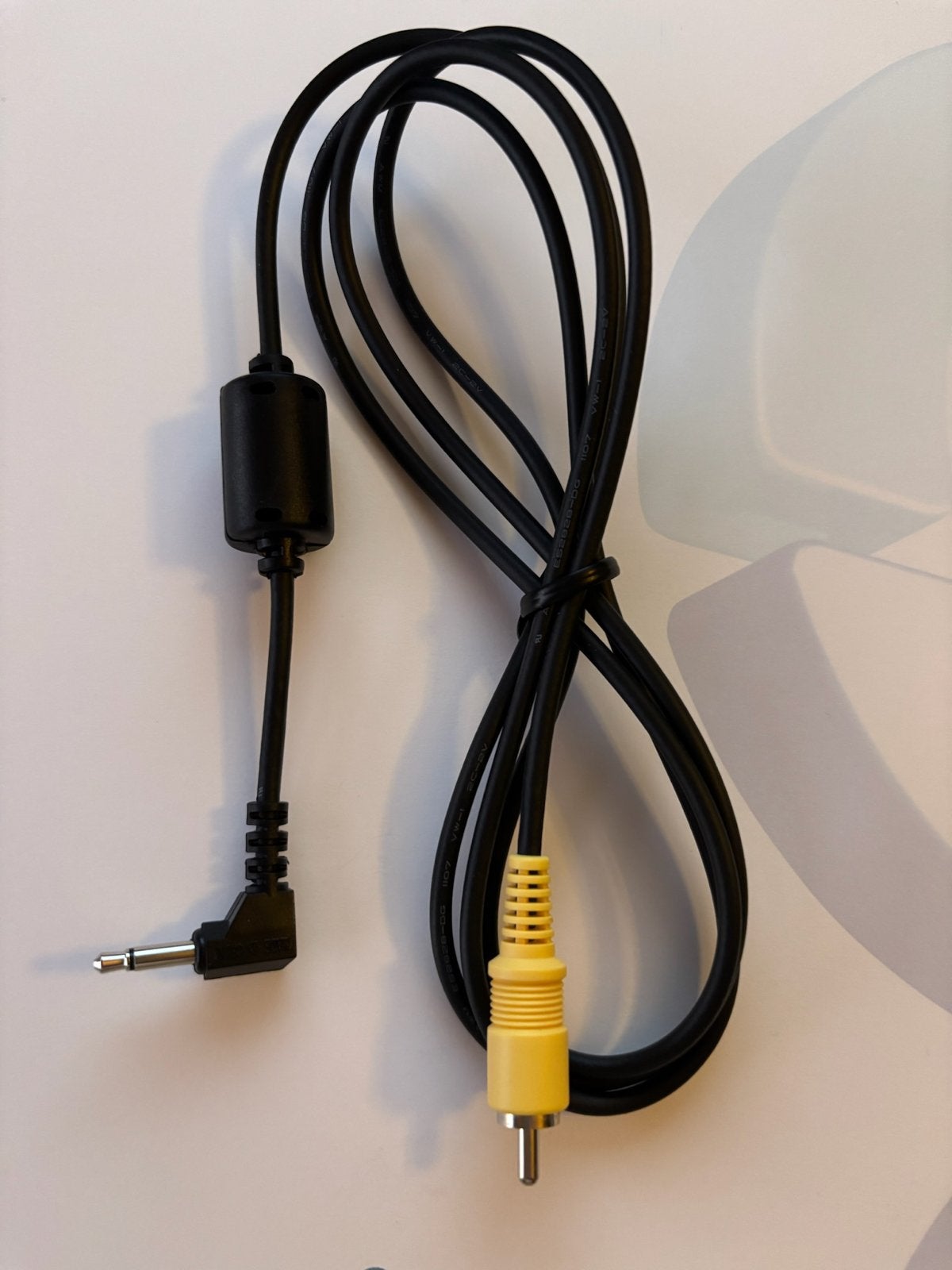 Audio/Video kabel 3.5mm jack naar RCA (tulp), Ophalen of Verzenden, Gebruikt, Minder dan 2 meter, Overige kabels
