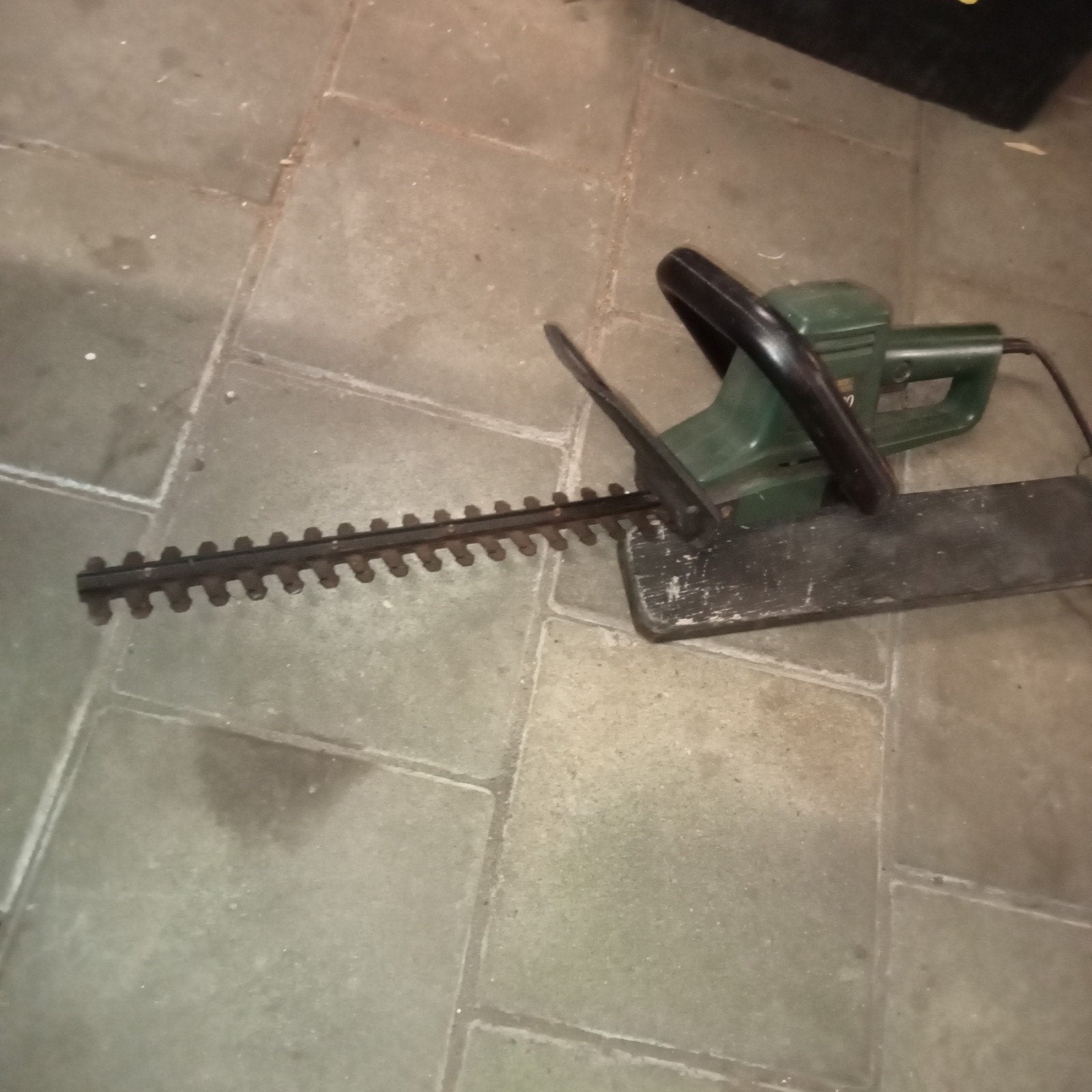 Black & Decker GT220 elektrische heggenschaar, Ophalen of Verzenden, Gebruikt, Elektrisch, Black & Decker