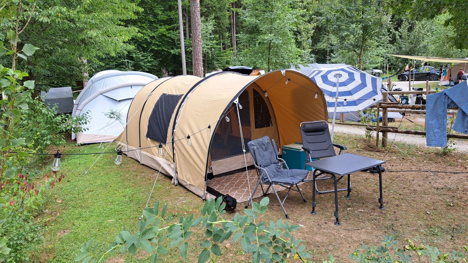 Karsten Opera Tent - Ruime en comfortabele tunneltent, Caravans en Kamperen, Tenten, Ophalen, Gebruikt, Tot en met 3