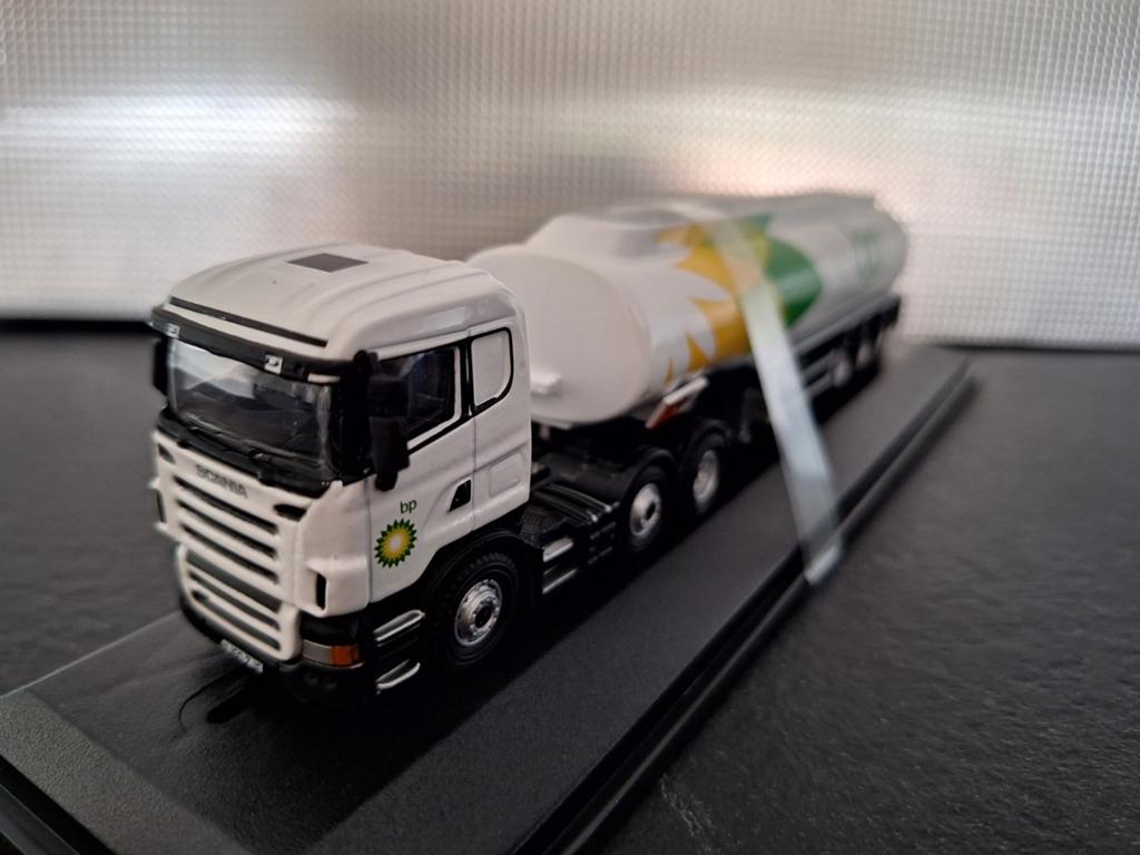 Scania 420 BP Tanker Schaal 1:76, Oxford, Ophalen of Verzenden, Bus of Vrachtwagen, Oxford
