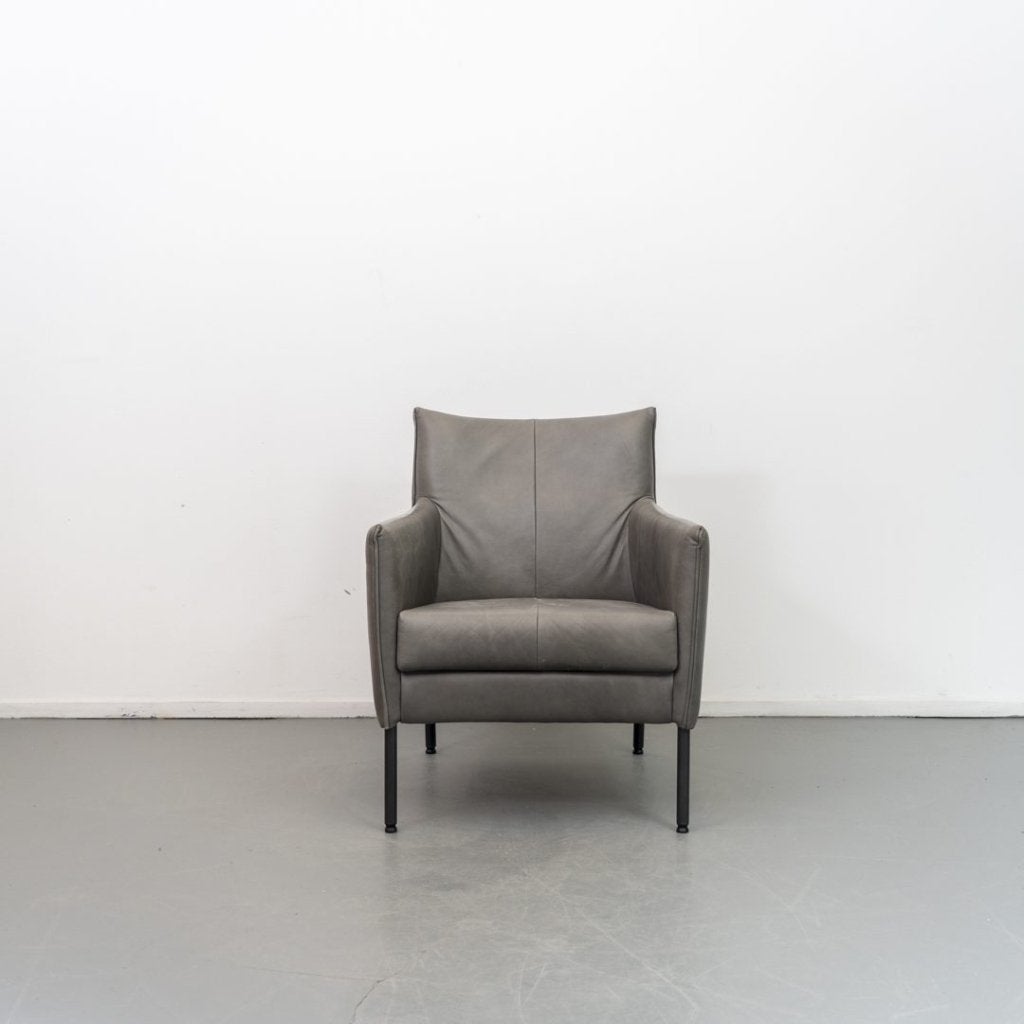 Bert Plantagie Dalia Fauteuil Grijs Leer - Zwart, Niet ingevuld, Minder dan 75 cm, Niet ingevuld, Zo goed als nieuw