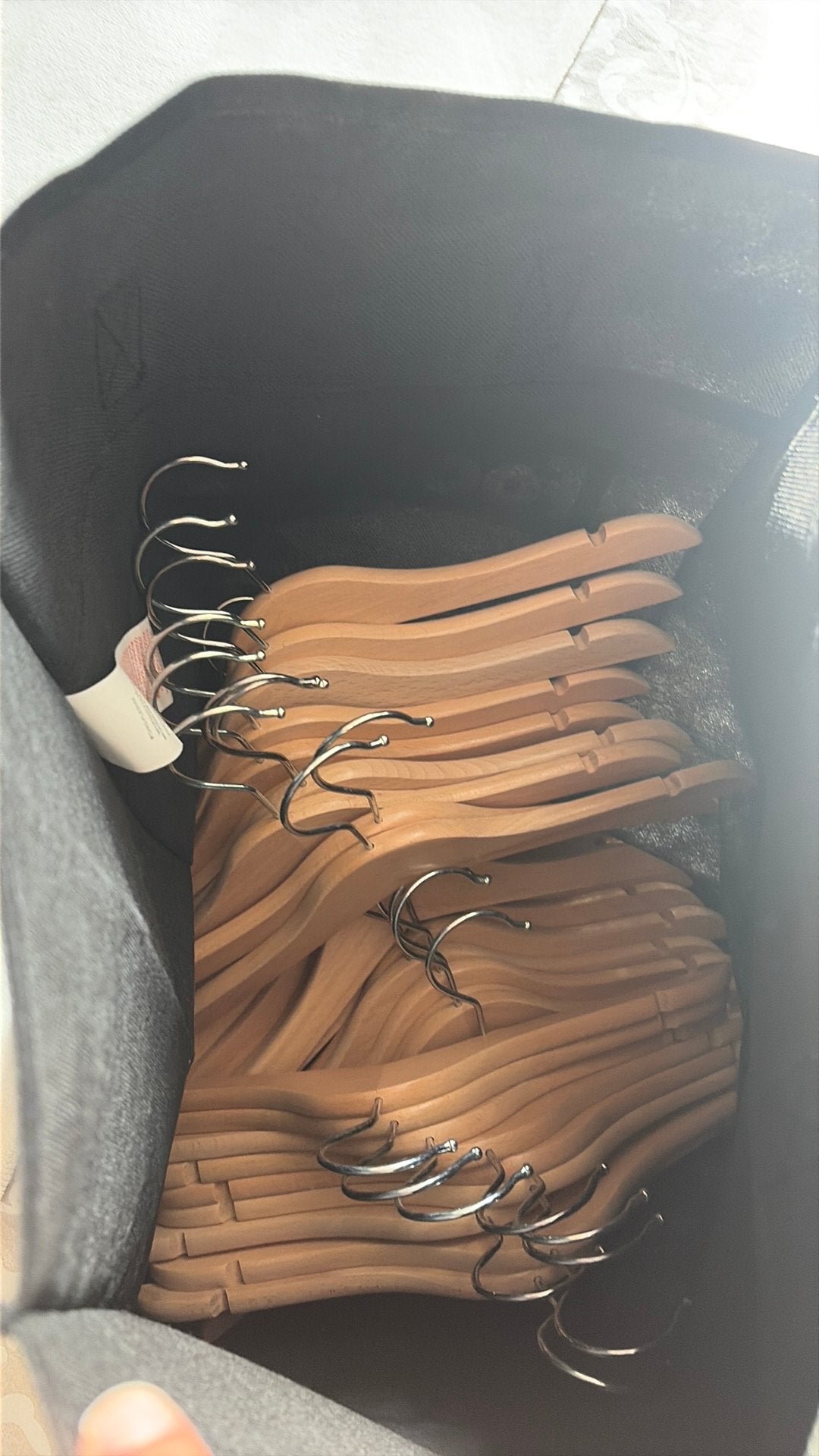 33 Houten kinder kledinghangers, Ophalen, Gebruikt, Hout, Kinderen en Volwassenen