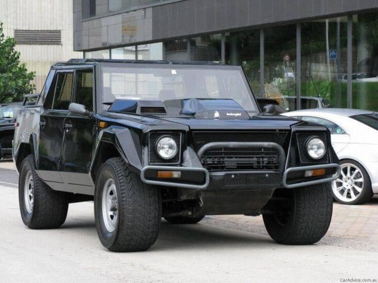 Lamborghini LM002 Pirelli Scorpion band 345/60 17, Banden en Velgen, Nieuw, 17 inch, Terreinwagen