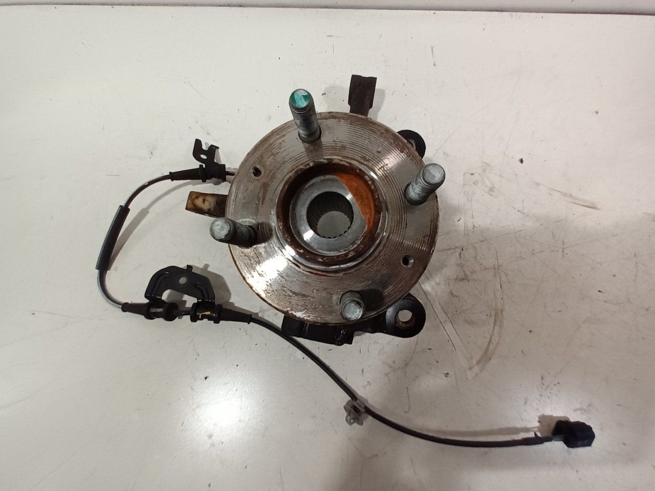 Wielnaaf rechts voor Hyundai i10, Onderdelen@venauto.nl, Van der Ven Autorecycling B.V., Gebruikt, Ettenseweg 76, 4706 PB Roosendaal, The Netherlands