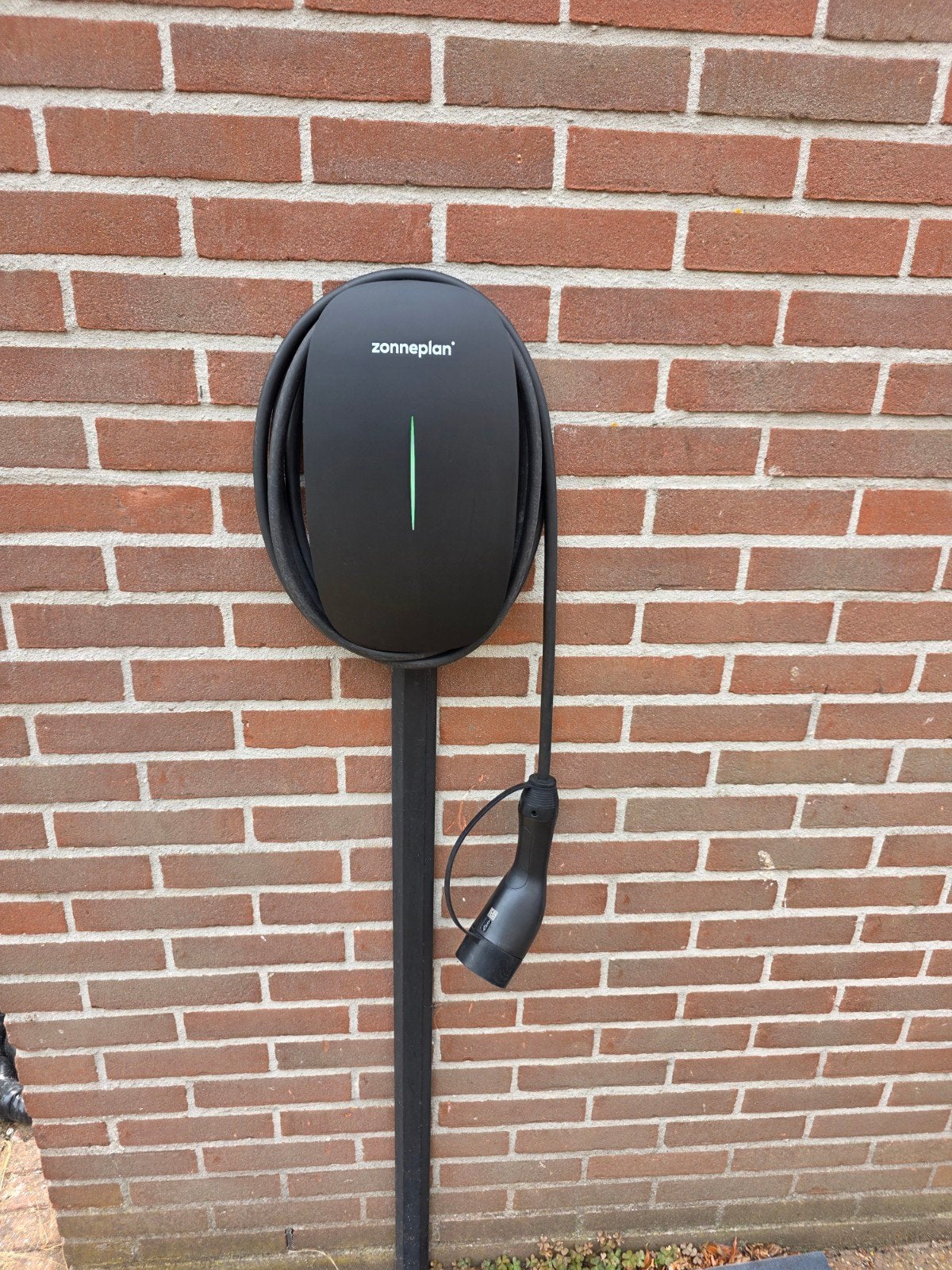 Zonneplan charge 2 laadpaal incl 5m vaste kabel, Ophalen, Zo goed als nieuw, Laadpaal
