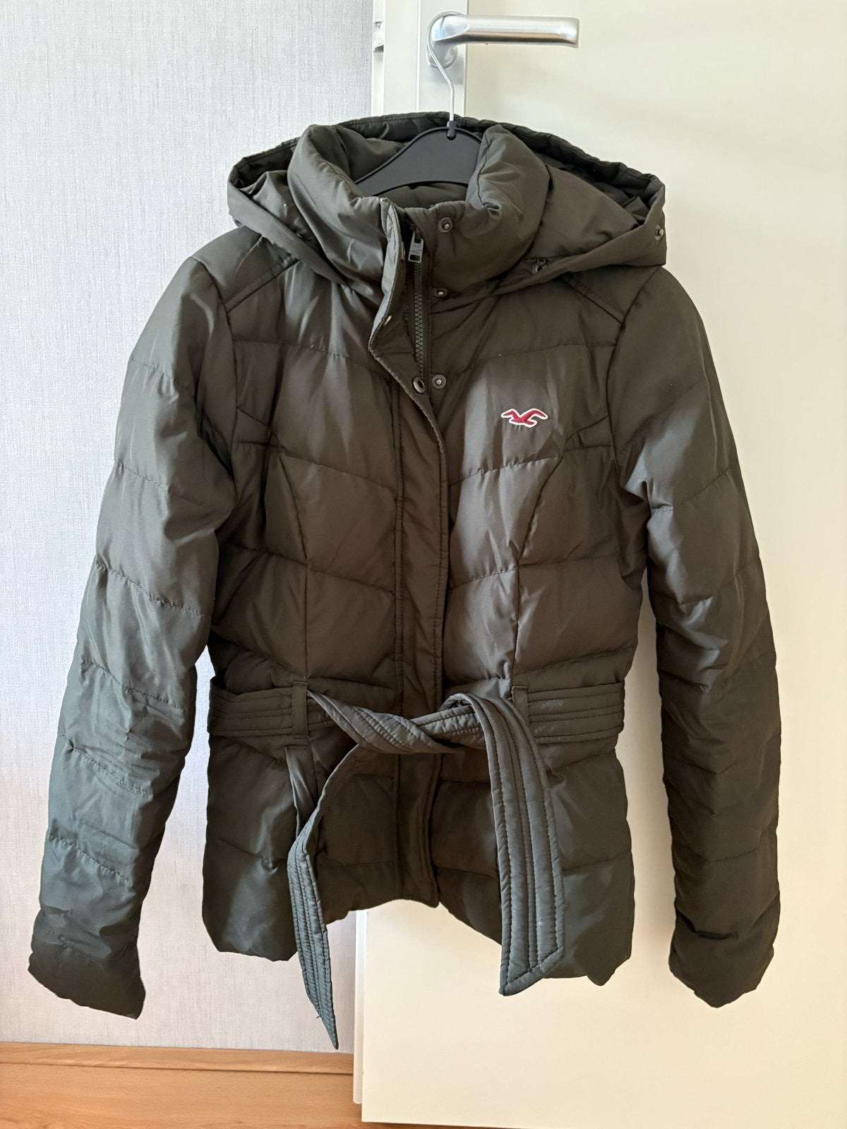 Hollister winterjas khaki S, Ophalen of Verzenden, Zo goed als nieuw, Maat 36 (S), Groen