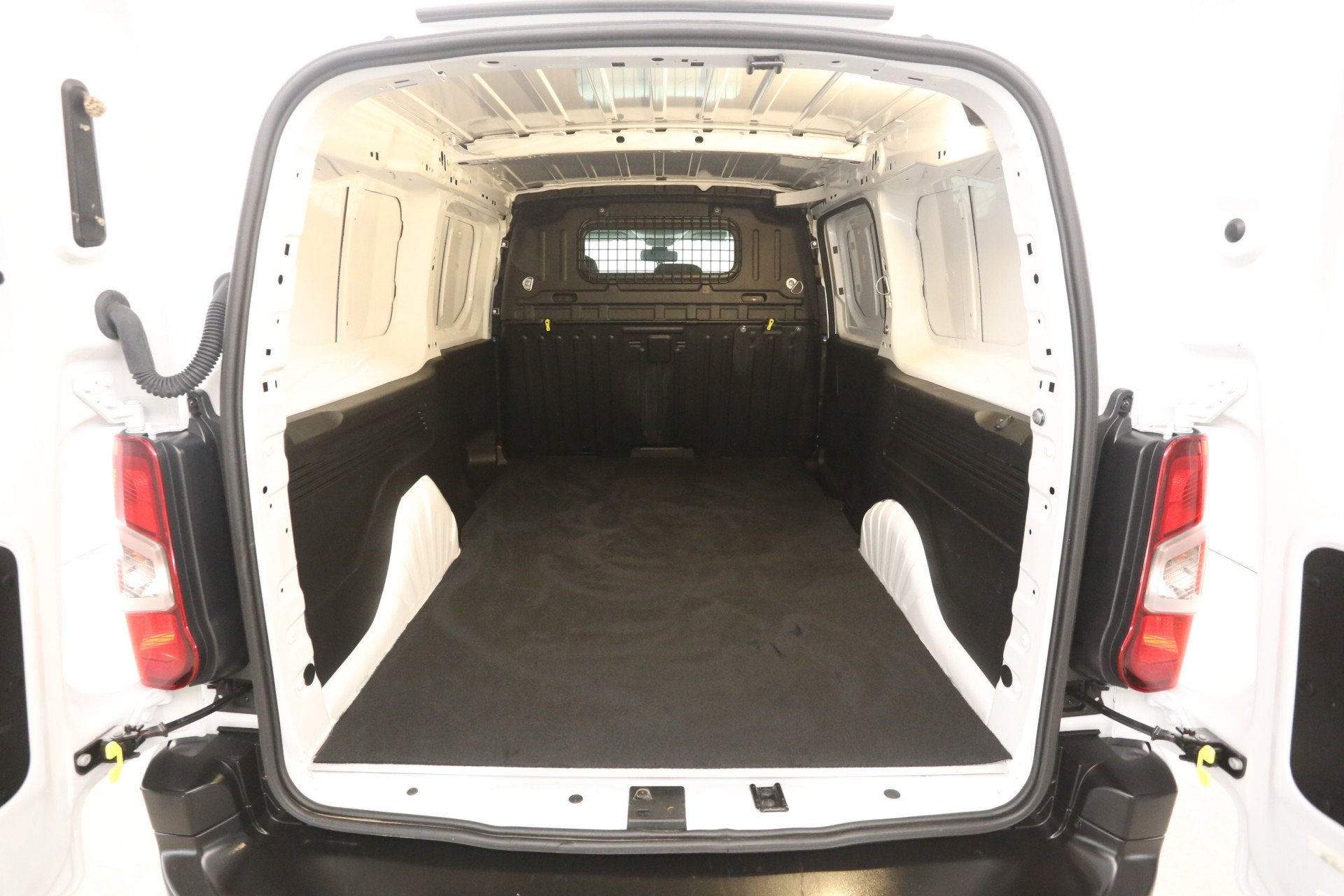Toyota PROACE CITY 1.5 D-4D L2H1 102PK | Marge | 3 Zits | Ai, Auto's, Voorwielaandrijving, Gebruikt, Euro 6, 4 cilinders